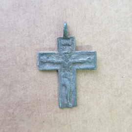 №23 Старинный металлический нательный христианский крестик, размеры 3х2см